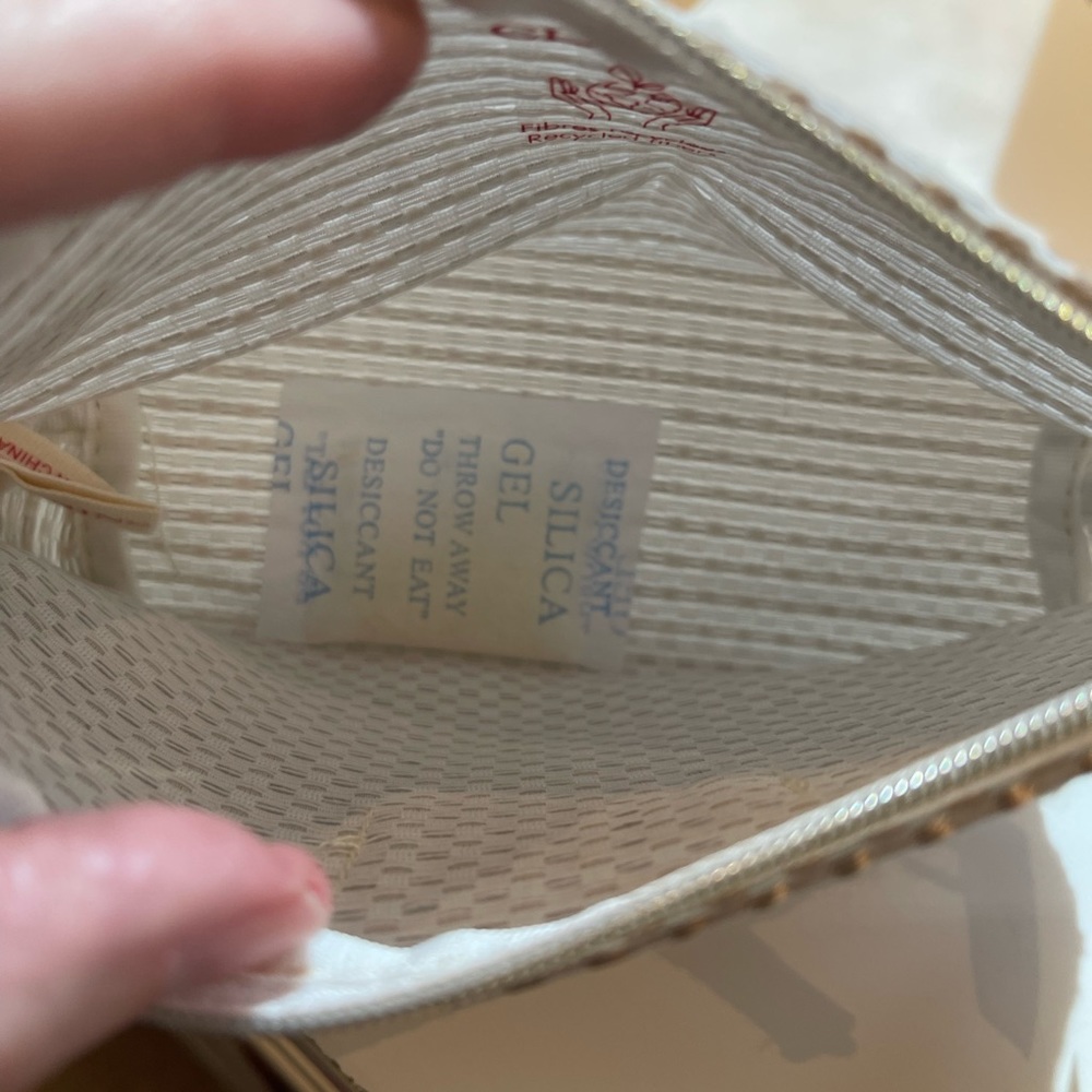 Clairins Makeup Pouch - Picture 2 of 6